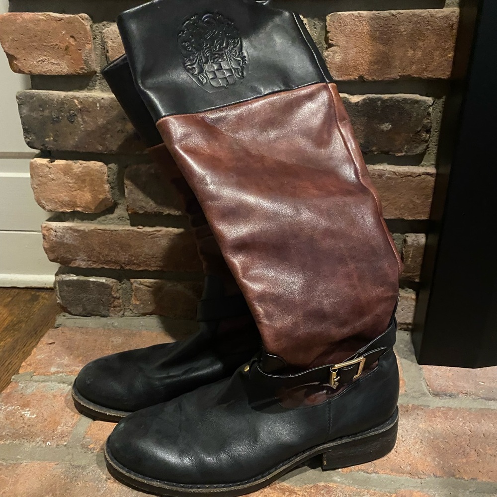 Vince Camuto tall leather riding boots black/brown size 6 (run narrow)